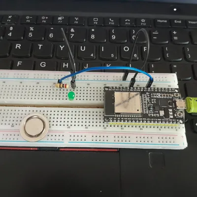Hasil rangkaian sensor magnet